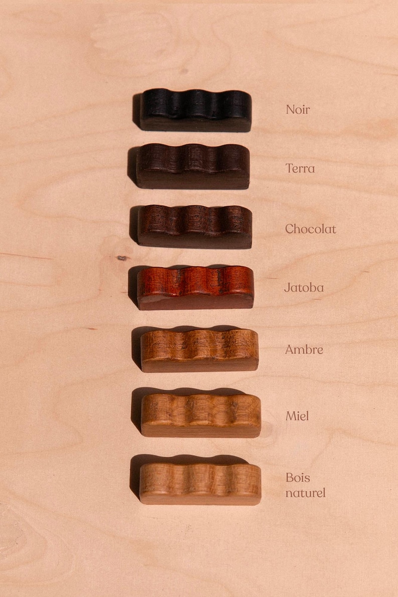 Wavy oak furniture knob image 9