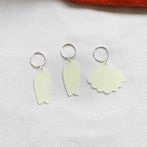 Keychain shell and surfboard neon green / lemon frosted image 7