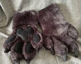 Dexterous 4 fingered custom handpaws