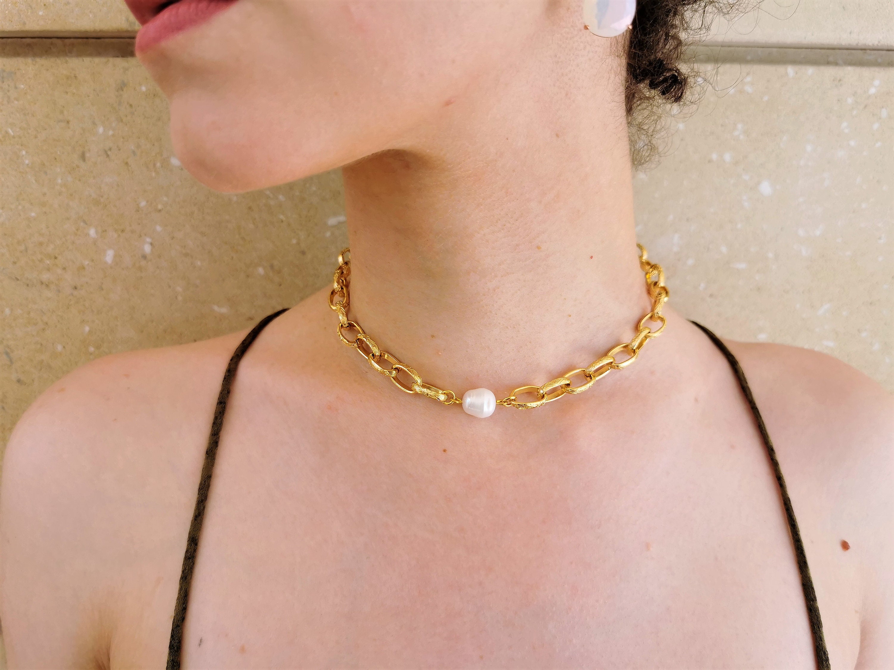 Single Pearl Chain Necklace Gold Pearl 