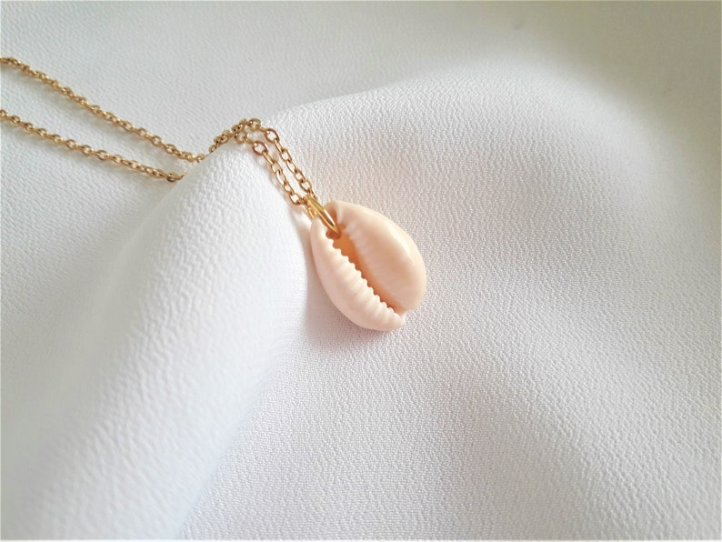 Cowrie Shell Dainty Necklace, Puka Shell Layering Necklace, Minimalist SeaShell Necklace image 6