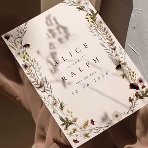 Tarjeta de "Guarda la fecha" con diseño floral de jardín inglés y plantilla digital / Alice