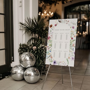 Blumenkranz Hochzeit Sitzplan Schild & Vorlage | Amelia-Sammlung