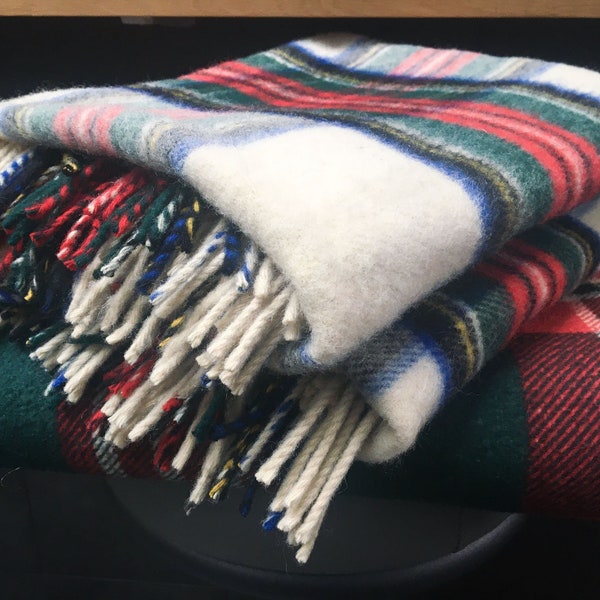 plaid en laine vintage, jeté de couverture, motif tartan écossais, pure laine, 2 motifs, intérieur cosy - Tissé dans les îles britanniques, Angleterre des années 50