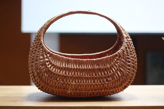 Charming vintage rattan handbag, large shopping b… - image 2