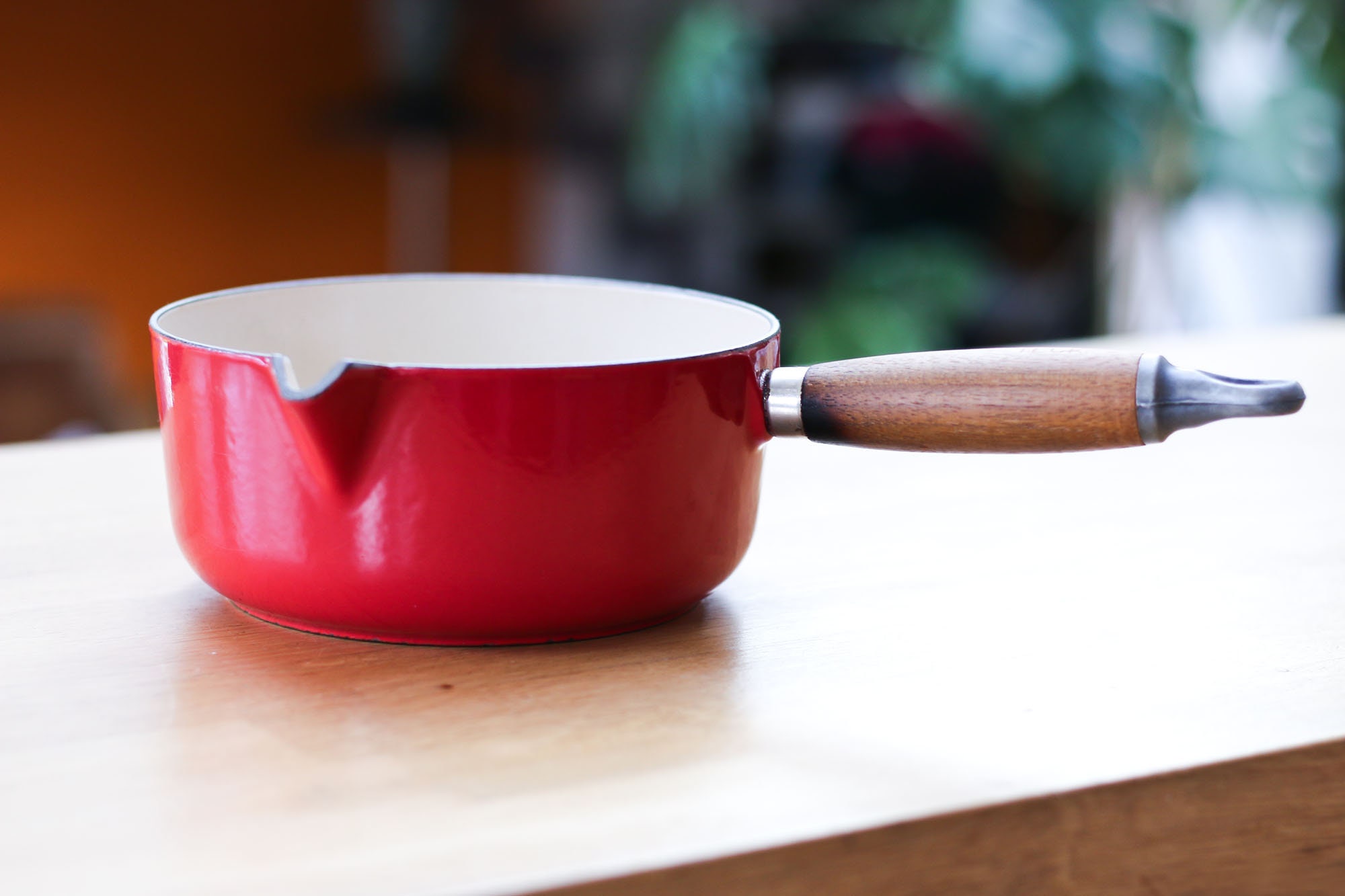 Le Creuset - Poêle en Fonte Émaillée Rouge Millésimée, Casserole Rouge, Petite Casserole, Marmite, Ø