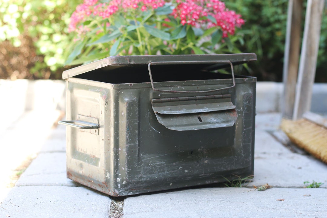 Vintage Military Steel Box Army Green Metal Case Carrying Etsy