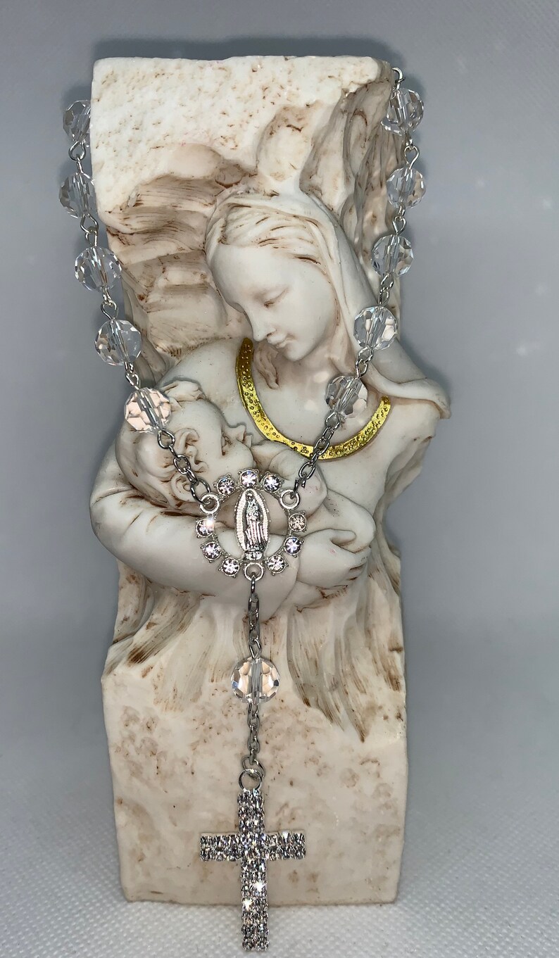 Holy Family Statue with Rosary Bead Favor Bomboniere St Mary & Baby Jesus