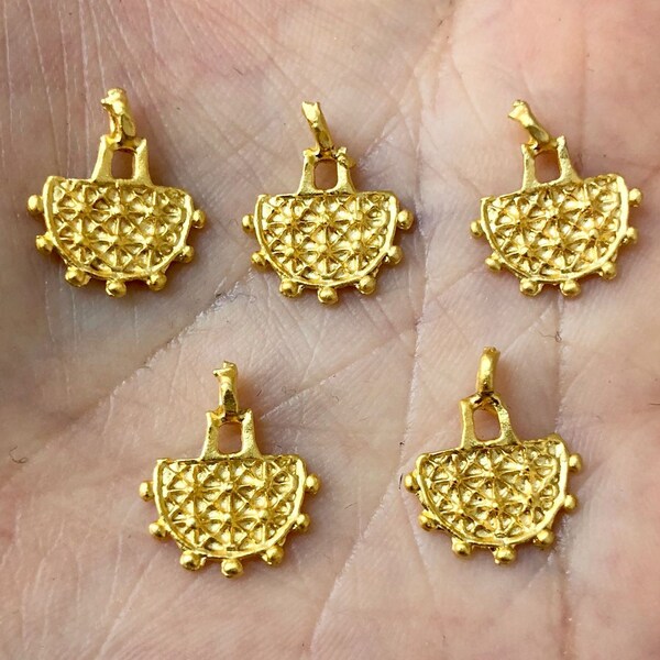 24Kt Matte Vergoldete Hittite Sun Disk Charms, 5 Stück im Pack