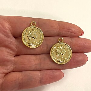 24Kt Gold Plated Queen Elizabeth The Second Double Sided Coin 