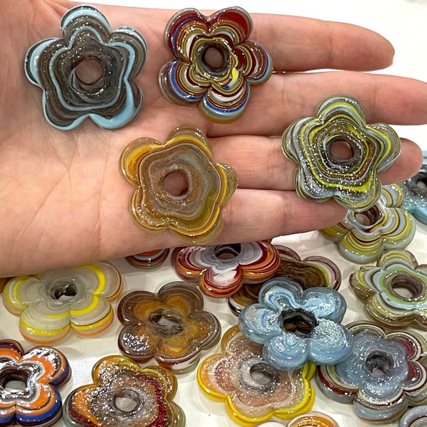 Artisan Handmade Chunky Marbled Glass Flower Beads, Size Between 35 - 40mm, 5 pcs in a pack