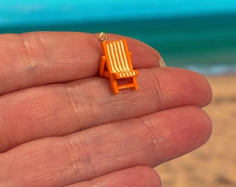 Beach Deck Chair Charm, Summer Holiday Charm, Enamel Beach Chair Pendant, Seaside Charm for Bracelets, DIY Jewellery Making