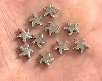 Charmes d’espaceur d’étoile de mer plaqués rhodium, 10 Pcs dans un pack