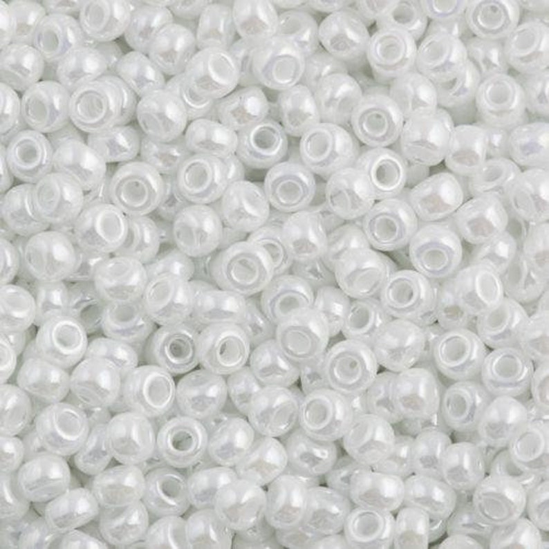 Miyuki Seed Beads 150 White Ceylon 10 Gr 0528
