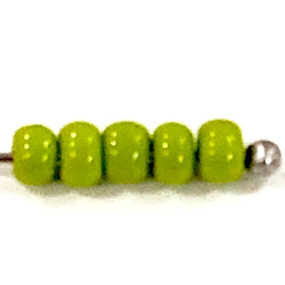 Bala & Fillic Perline A Semi Verde Opaco – 4000 Pezzi Circa, Misura 8/0 (3 Mm), Foro 0,7 Mm – Per Bigiotteria Fai Da Te