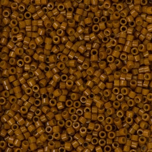DB2110 - Duracoat Opaque Toast Miyuki Delica 11 / 0, Miyuki Perlen, 5 Gr Pack
