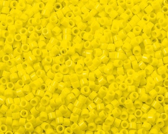Miyuki Delica 11/0 DB0721 Amarillo Opaco, Paquete de 5 g