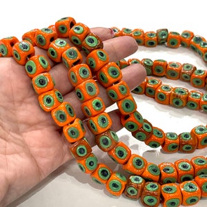 伝統的なトルコの職人による手作りのキューブ型 4 面イーブルアイ ガラス ビーズ、大きな穴のガラス ビーズ、1 パックに 5 個のビーズ