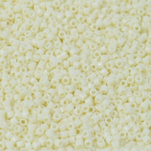 Miyuki Delica 11/0 DB1130 Opaque Ivory ,5 Gr Pack