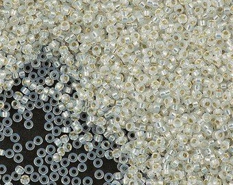 Miyuki Seed Beads 15/0, 0551 - Gilt Lined White Opal, 10 Gr