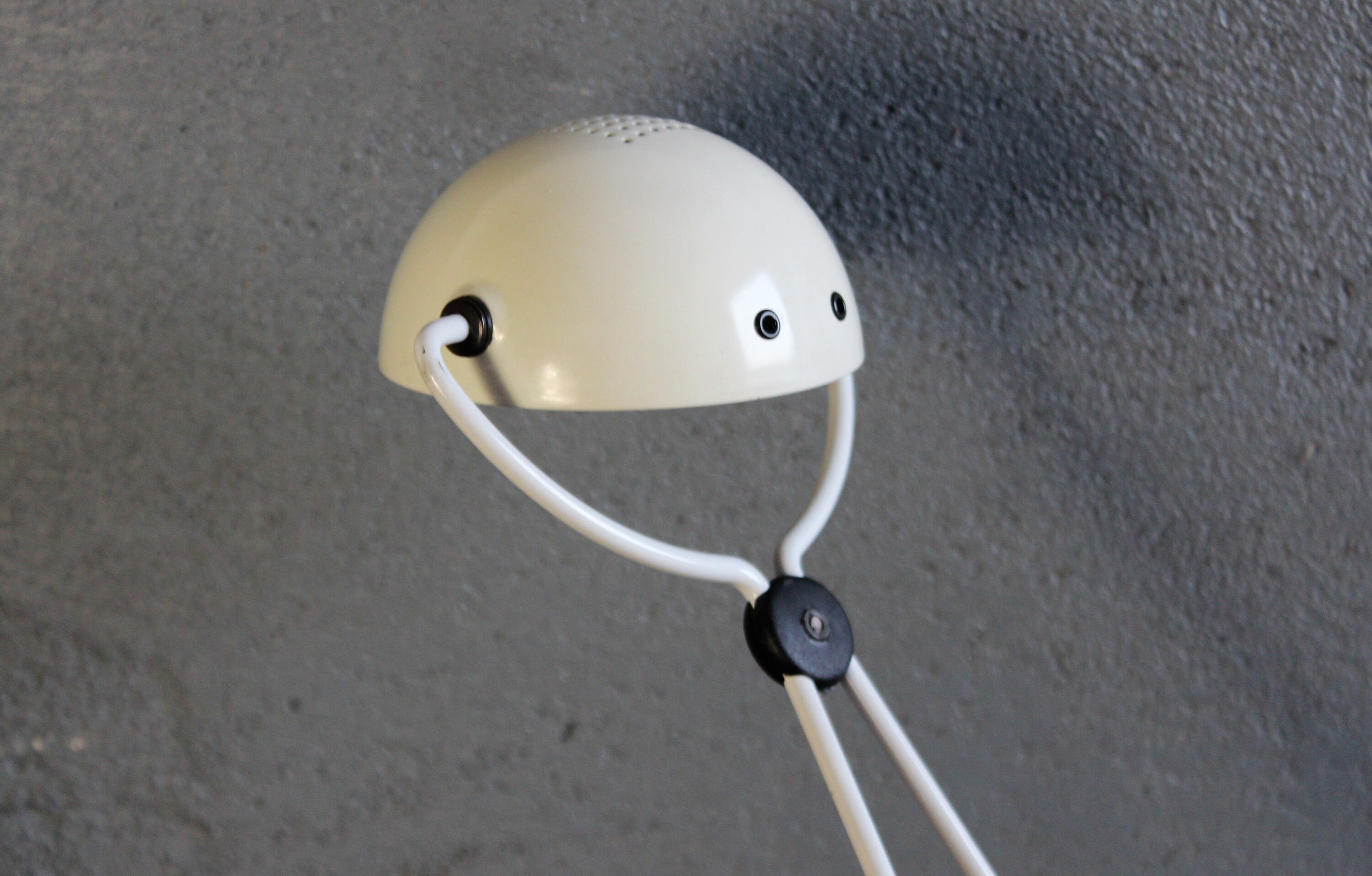vintage Stefano Cevoli Italy table desk lamp Paolo F. Piva design 80s memphiss style sottsass vintage Stefano Cevoli Italy table desk lamp Paolo F. Piva design 80s memphiss style sottsass