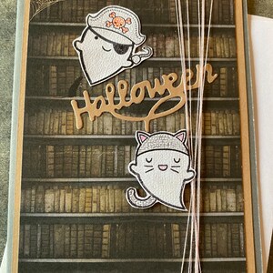 Halloween!! Chat et pirate fantôme à la bibliothèque