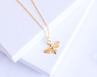 Saashi Gold Honey Bee Necklace