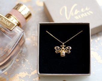 Gold Bumble Bee Necklace, Gold Bee Charm, Bee Jewelry, Gift For Women, Bee Lover Gift, Gift For Her, Bee Pendant, Wife Gifts,Honey Bee Gifts