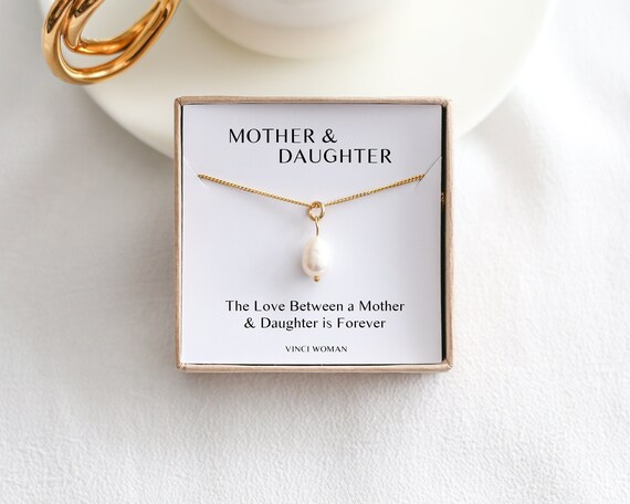 Mother daughter pearl necklace deals