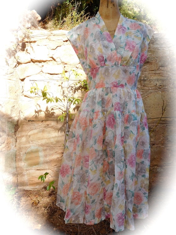 1950's vintage floral dress.