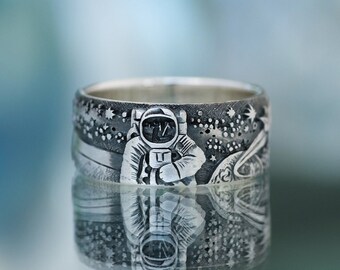 First man on the moon - Moon ring - Wide band ring handmade - First man on the moon - Neil Armstrong - astronaut -space ship