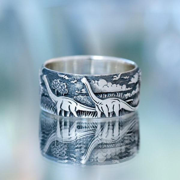 Dinosaurs - Ring with dinosaurs - Ring Jurassic Park - sauropods - jungle ring - silver ring dinosaurs