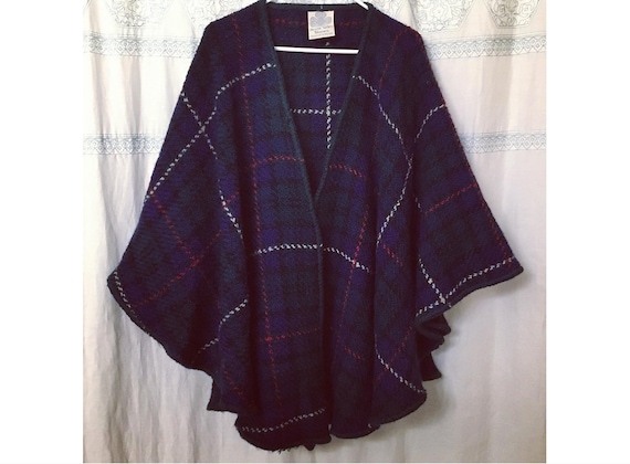 Vintage plaid wool wrap, vintage plaid cape, wool