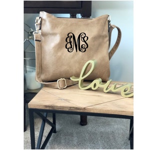 Bolso bandolera monograma, bolso personalizado de tres compartimentos, bolso monograma, bandolera de cuero vegano, Logan