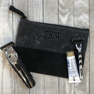 Monogrammed Men&#39;s Shaving Kit, Personalized Waxed Canvas Dopp Kit, Men&#39;s Travel, Father&#39;s Day, Groomsmen Gift, Graduation, Men&#39;s Toiletry