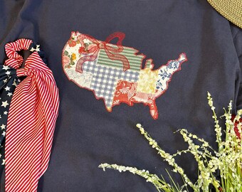 Quilted Pattern United States Pullover Applique Tee