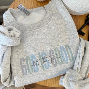 DIOS bordado ES BUENA sudadera - sudadera de fe - ropa cristiana - sudadera cristiana - sudadera cristiana linda