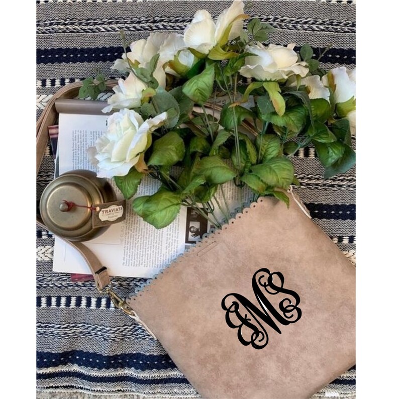 Vegan Leather Crossbody Monogrammed Crossbody Bag Monogrammed Eyelet Scallop Bag Monogrammed Handbag Personalized Handbag Kaley