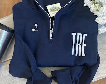 Personalized Monogram Quarter Zip Sweatshirt - Embroidered Quarter Zip Sweatshirt - Monogram Pullover -  Personalized Zip Up -  Bridal Party