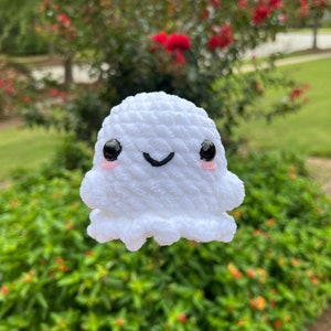 Crochet mini ghost halloween plushie