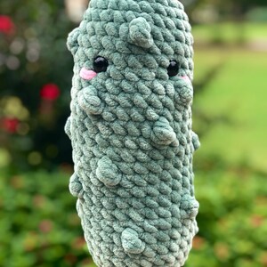 Chunky crochet pickle plushie