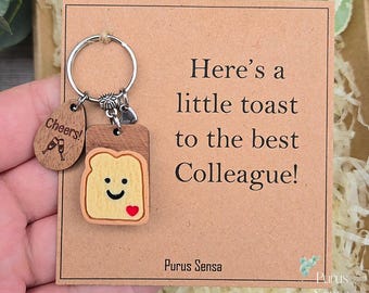 Personalised Colleague gift keyring. A little toast to the best Colleague