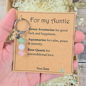 Personalised Auntie Gemstone Keychain | Green Aventurine, Aquamarine, Rose Quartz Keepsake image 2