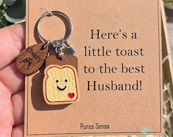 Personalised Husband gift keyring. A little toast to the best Husband