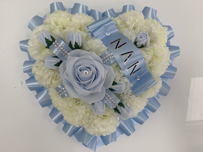 Funeral Flowers And Bouquets, Memorial Wreaths Buy Tallinn - Foto 8