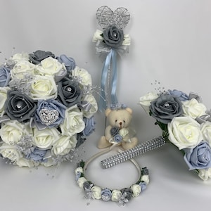 Ramos de novia, conjuntos de flores en color azul marfil