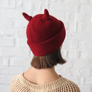 Beanie with horns, Red Devil Horns Hat, Halloween Blood red cap for women, Halloween outfit, Knit beanie, Valentine&#39;s Day gift idea