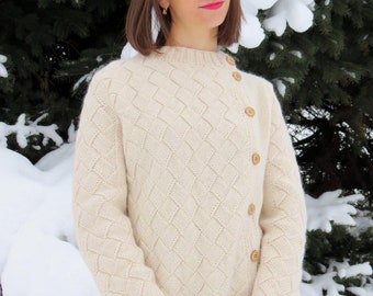 Knit sweater Wool ivory pullover Christmas gift women Knitted winter rustic sweater wooden buttons Casual сable white Long sleeve jumper