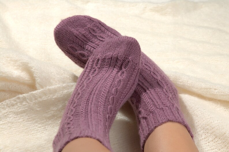 Violette Stricksocken Bett Knöchel gemütliche Socke Frau Wollsocken handgestrickte Hausschuhe Dünne Wollsocken Stricken Fußwärmer Geschenk für Mutter Freundin Tante Bild 4