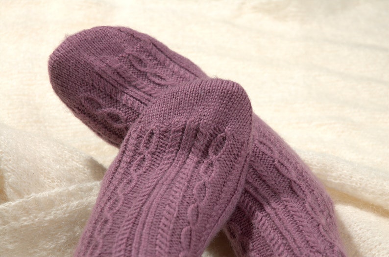 Violette Stricksocken Bett Knöchel gemütliche Socke Frau Wollsocken handgestrickte Hausschuhe Dünne Wollsocken Stricken Fußwärmer Geschenk für Mutter Freundin Tante Bild 2